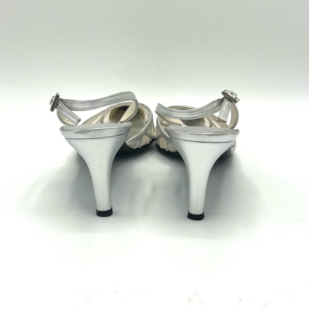 Vintage Stuart Weitzman Silver Slingback Heels, Size 6 - Picture 5 of 8